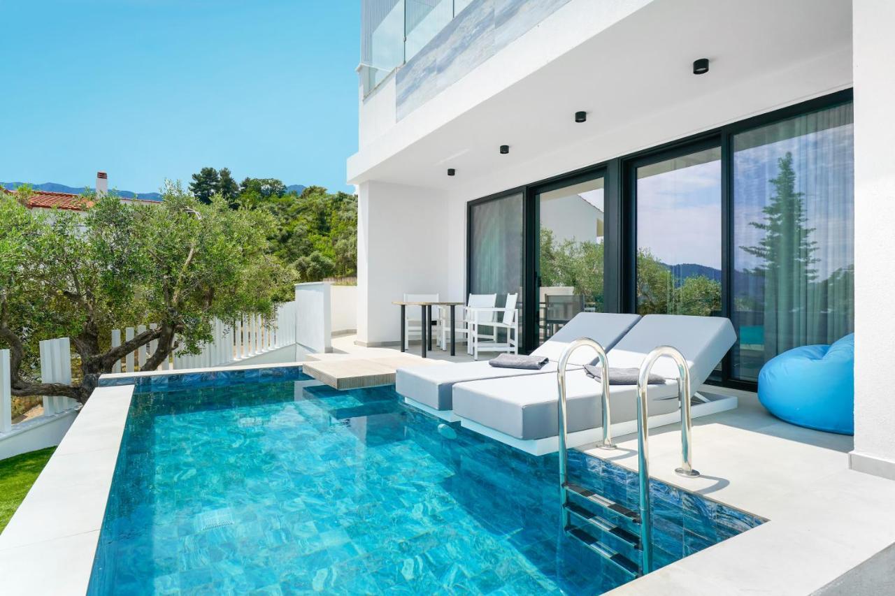 Mythodea Prive Luxury Suites Chrysi Ammoudia Exterior foto