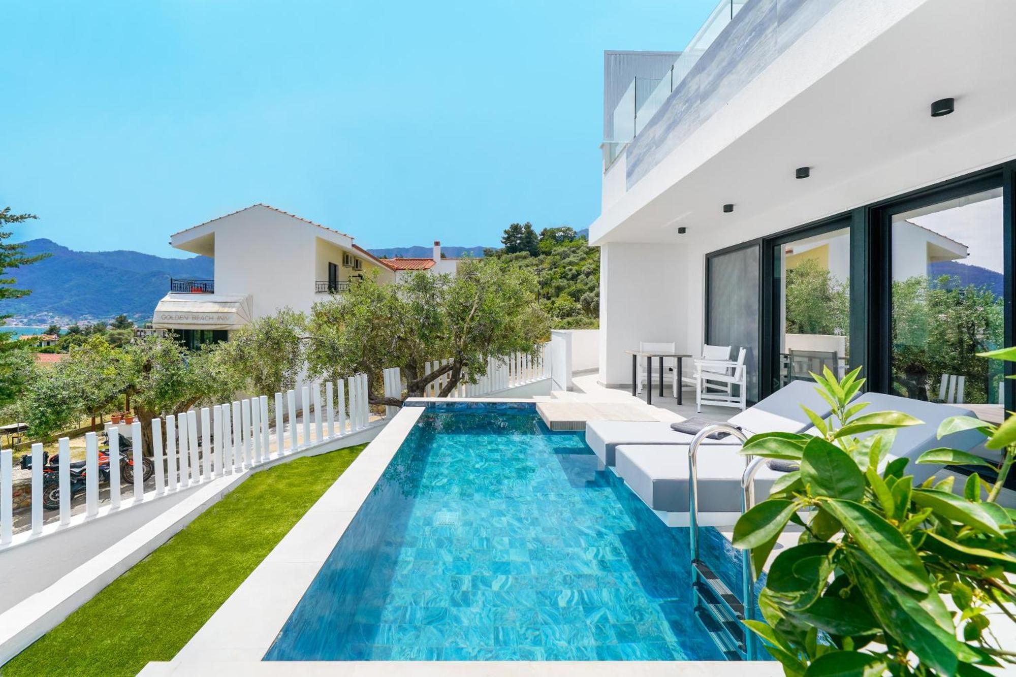Mythodea Prive Luxury Suites Chrysi Ammoudia Exterior foto